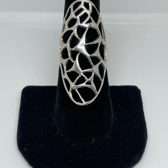 Sterling Silver Carved "Lacy" Statement Ring - Picture 5 of 7